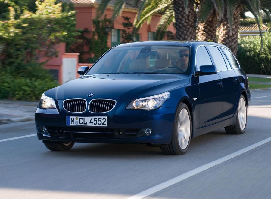  BMW 5-Series Touring 2007 года  (фото 22 из 22)